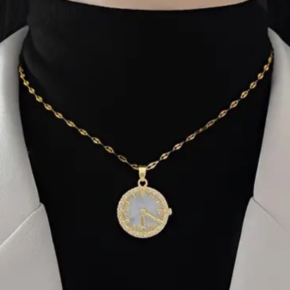 Glam Shell Dial Pendant Necklace with Cubic zirconia Accents, Gold Tone Chain - Picture 5 of 7